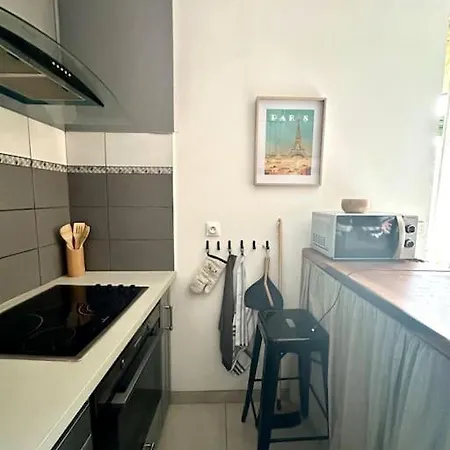 Joli Mas Duplex Piscine Parking Prive *